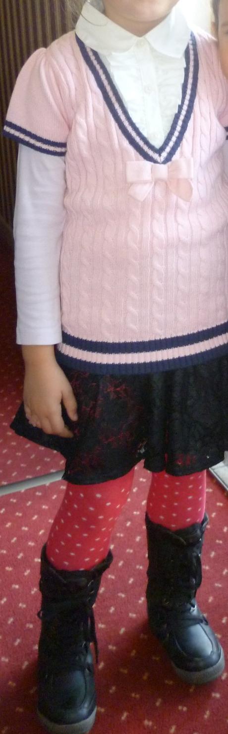 Teplá vesta-svetrík 7-9 r., gymboree,128