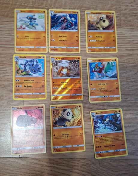 Pokemon karty 132ks, 