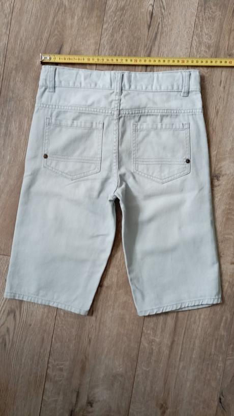 Svetlé riflové šortky, 140