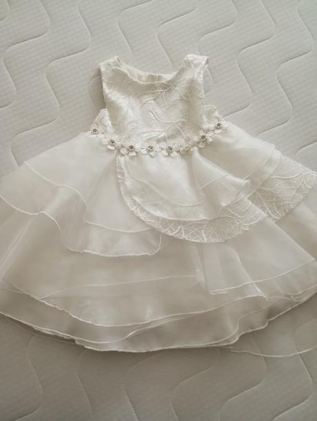 Dievčenské spoločenské šaty, 92