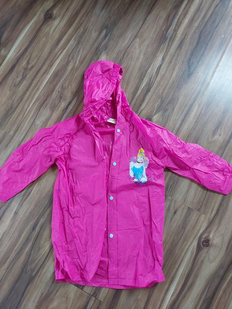 Pršiplášť, disney,116