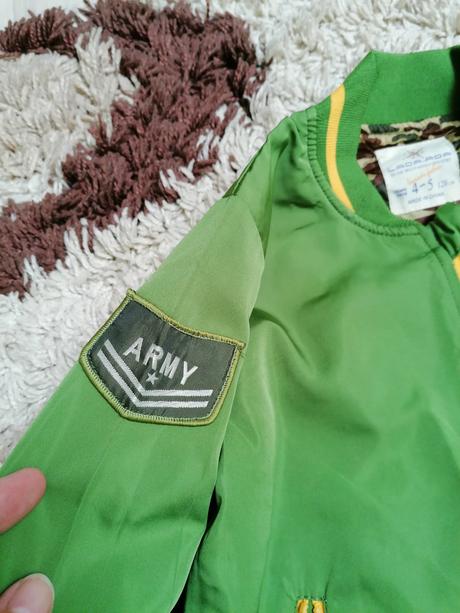 Tenucka vetrovka, 110