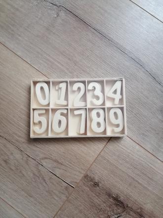 Drevené čísla montessori, 