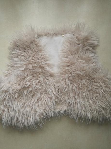 Vesticka next, next,140