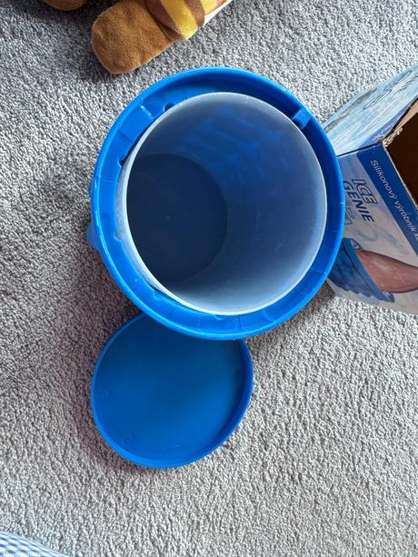 Výrobník ľadu a chladič nápojov, 