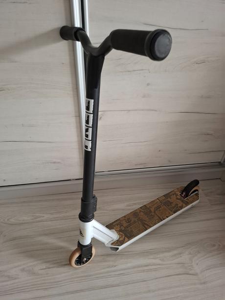 Horský bicykel +kolobežka, 20