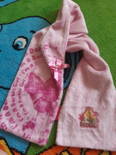 Šal, barbie,104