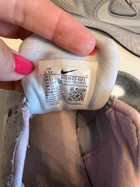 Dievcenske tenisky nike vel 33, nike,33