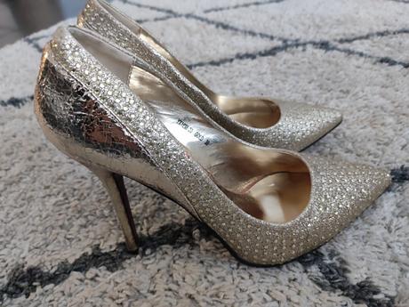 Extravagantné lodičky, 39