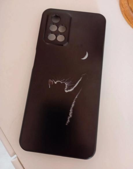 Ochranný kryt na mobil,