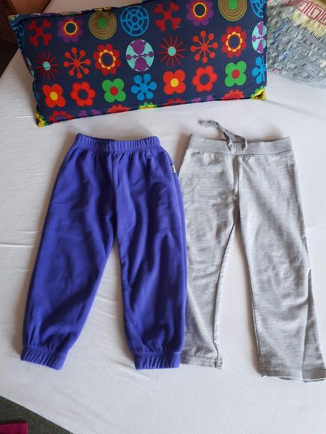 2x teplaky 104, 104
