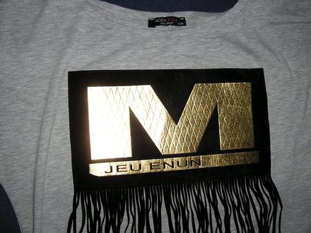 Nevšedný pulóver, s