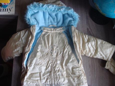 Teplý zlatý overal s rukavičkami aj papučkami, coccobello,74