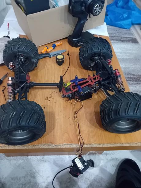 Ponúkam kompletné opravy rc modelov., 