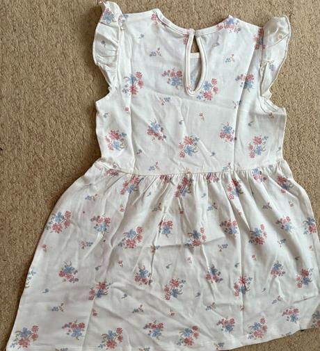 Nenosene krasne volanikove satocky, h&m,86