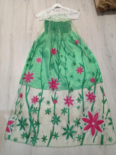 Elsa kostým zelený aj doplnky,