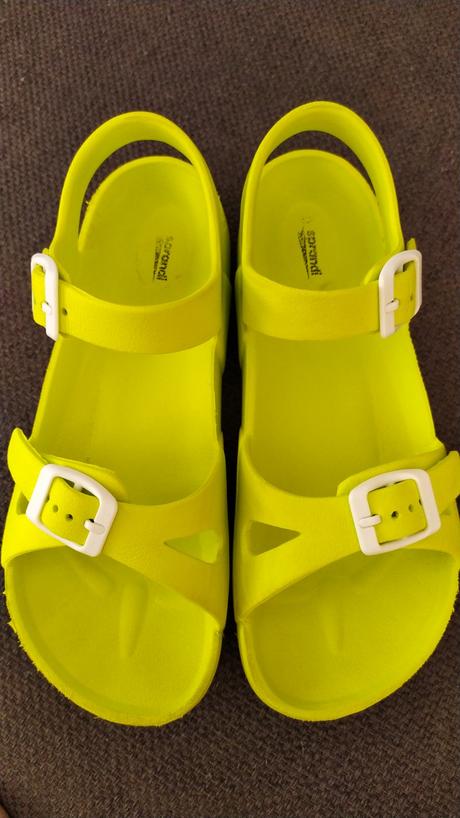 Sandálky aj do vody, sprandi,32