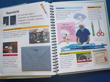 Veterinárna ambulancia. kniha, psík, box, 