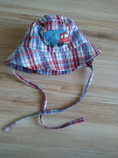 Letný klobúčik, 68