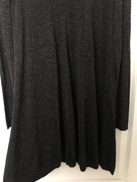 Dlhší tenký svetrík, m