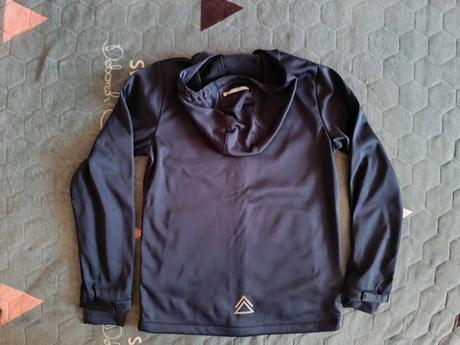 - bunda-mikina -, 146