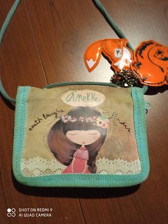 Peňaženka anekke, anekke