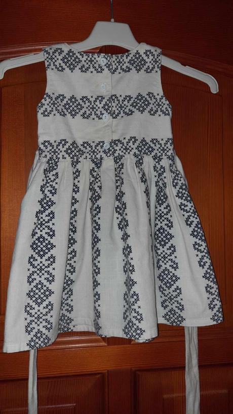 Predám krásne šatôčky  so slovenským vzorom, 116