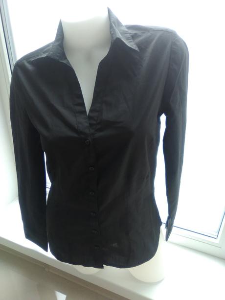 Cierna bluzka, atmosphere,36