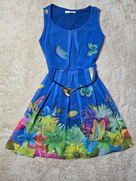 Modre motylikove saty s opaskom, s