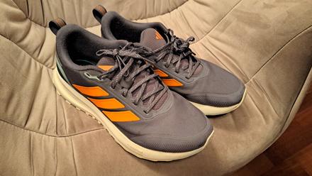 Predám tenisky adidas, adidas,42