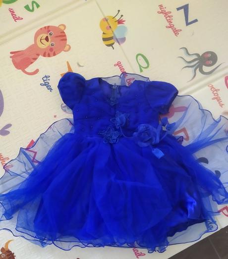 Krásne šaty mama a dcera, l