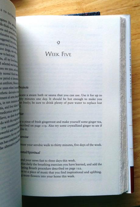 8 weeks to optimum health , andrew weil,