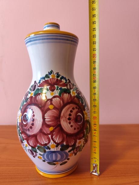 Dzban s uzkym hrdlom 26 cm vysoka, osobny odber, 