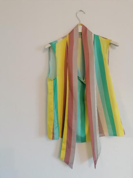 Rinascimento blúzka s, s