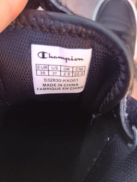 Tenisky, champion,35