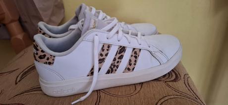 Adidas tenisky, adidas,36