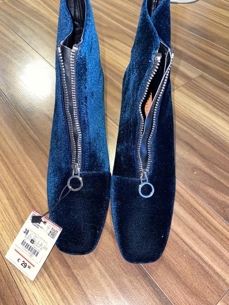 Zlava nadherne trendy zamatove kotnicky, zara,38