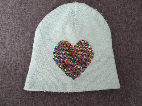 Ciapka s premienacimi flitrami, h&m,116