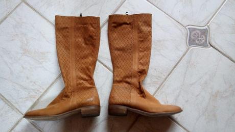 Znack.cizmicky z pravej kože , perforova, 40