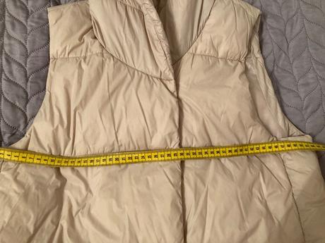 Krásna predĺžená vesta ako nová, sinsay,l