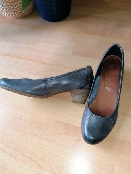 Zánovné pohodlné kožené značkové topánky, tamaris,42