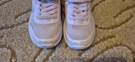 Botasky, skechers,32