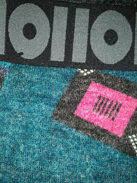 Pulóvrik, esoline,s