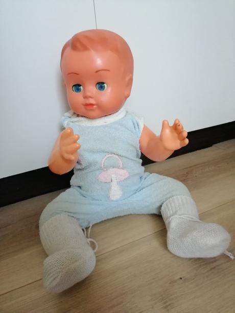 Veľká retro bábika, 