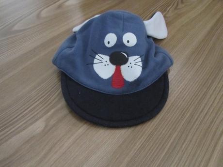 Ciapka s uskami, cherokee,68