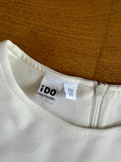 Dievcenske slavnostne saty, ido,164