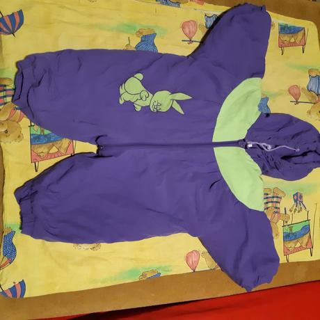 Dievčenský overal, 74