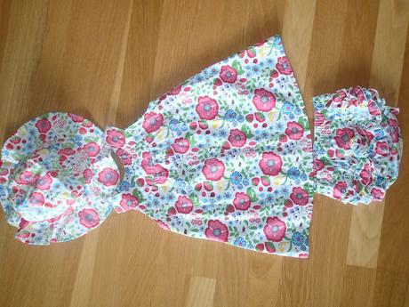 Letne šatky s gaťkami a klobučikom, h&m,80