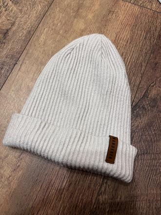 Čiapka, reserved,92