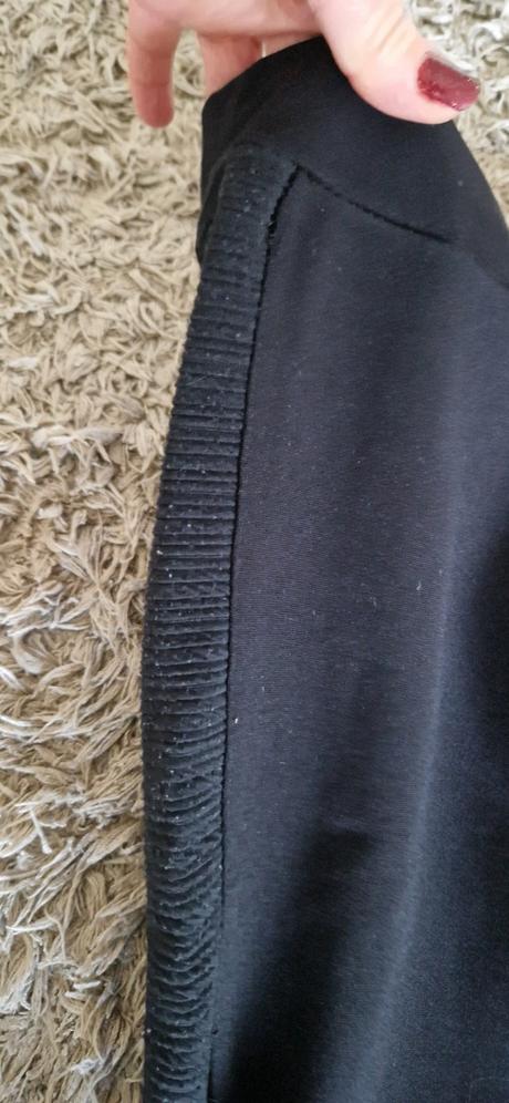 Leginy, s